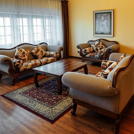 Park Hotel Kokshetau Shchuchinsk Luaran gambar